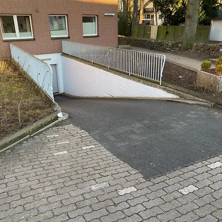 Allee Strandpark * Niendorf (Timmendorfer Strand)